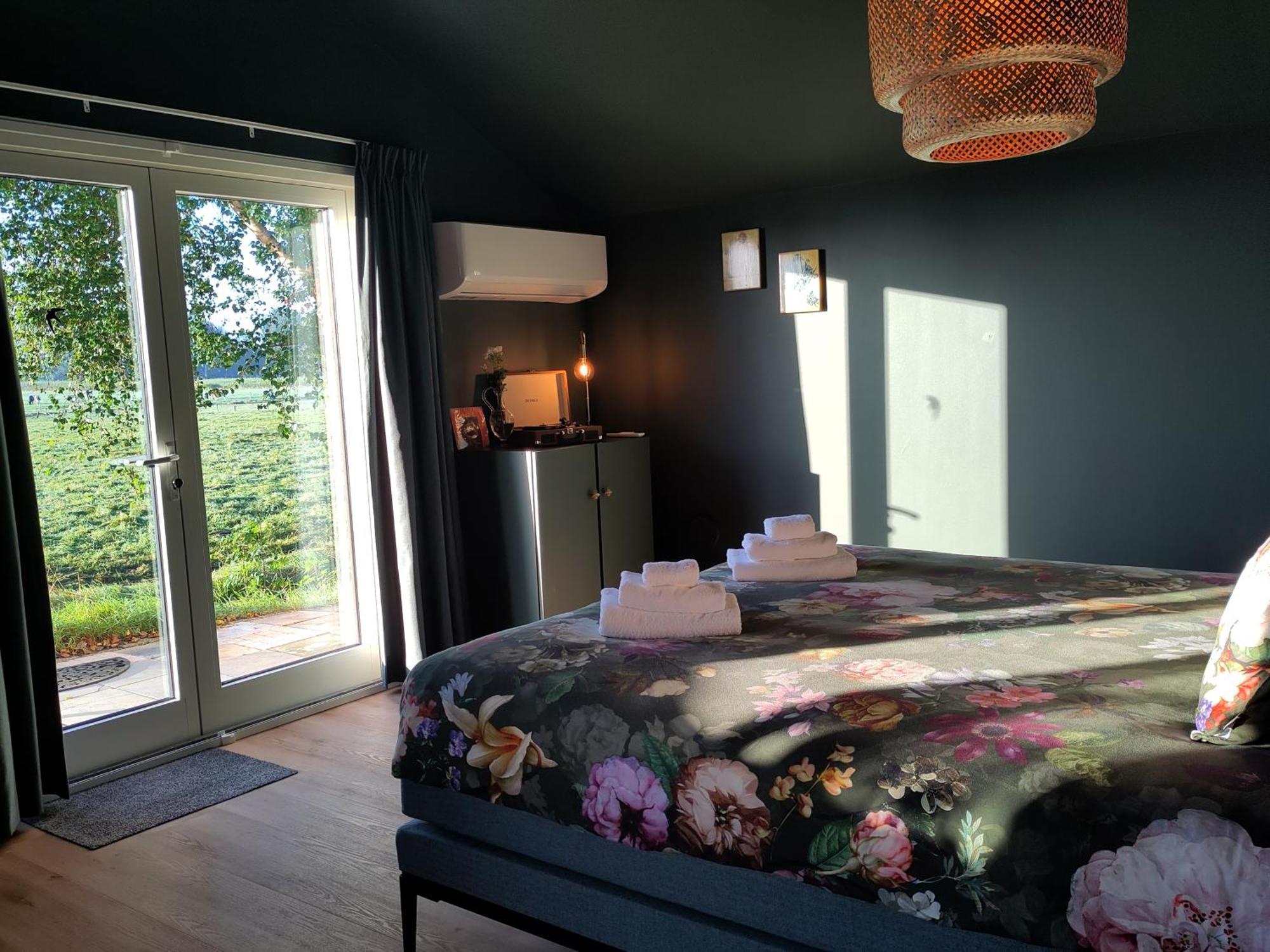 Zundert 'T Voske Bed & Breakfast エクステリア 写真
