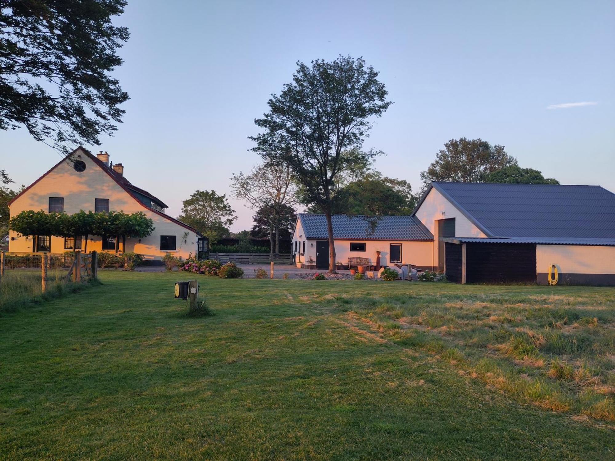 Zundert 'T Voske Bed & Breakfast エクステリア 写真